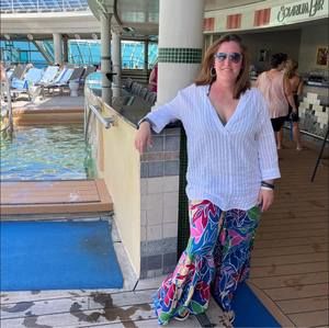 Meet your Posher, Kim